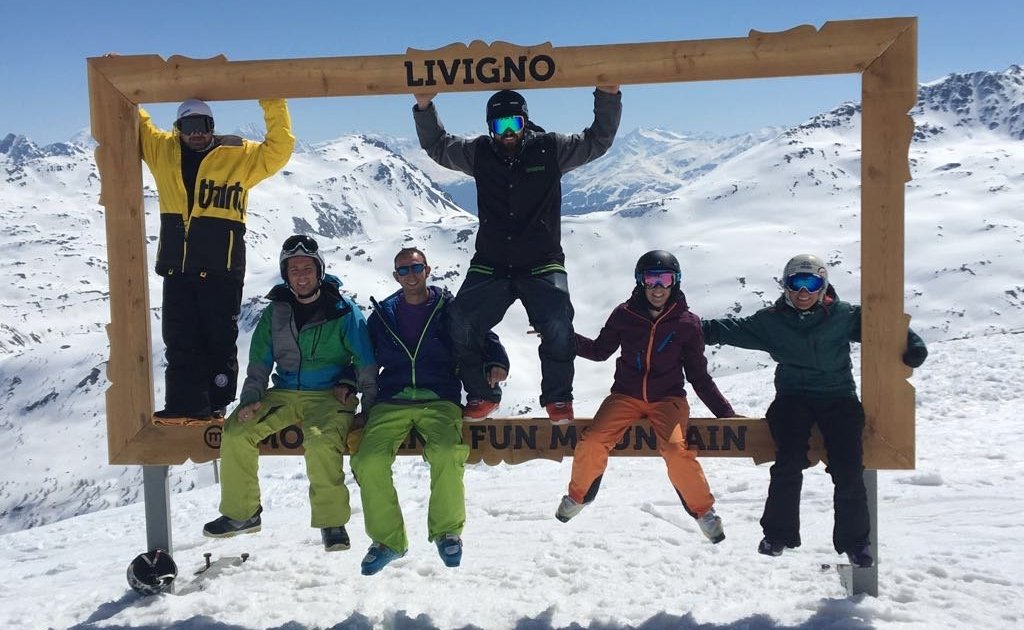 Noleggio Sci e Snowboard, accessori per sport in montagna a Livigno